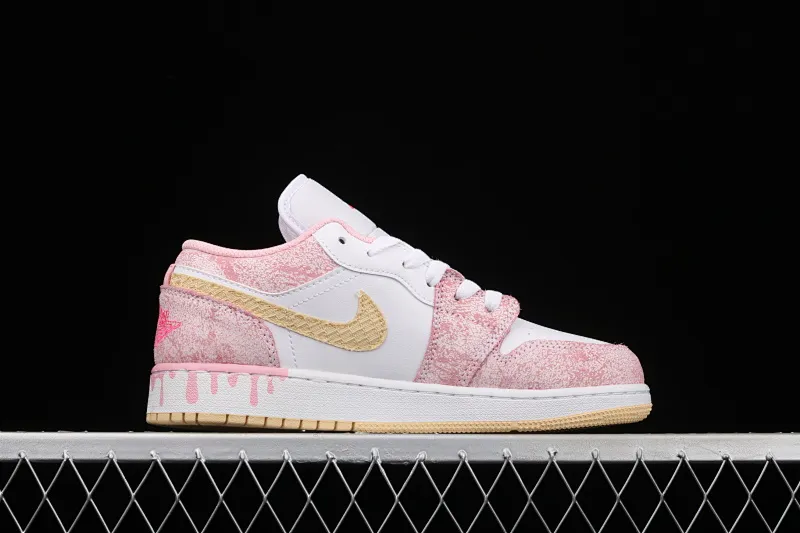 All categories Air Jordan Jordan series basketball shoes Air Jordan 1 Low Air Jordan 1 Low GS AJ1 Joe 1 low-top ice cream low-top basketball shoes CW7104-601